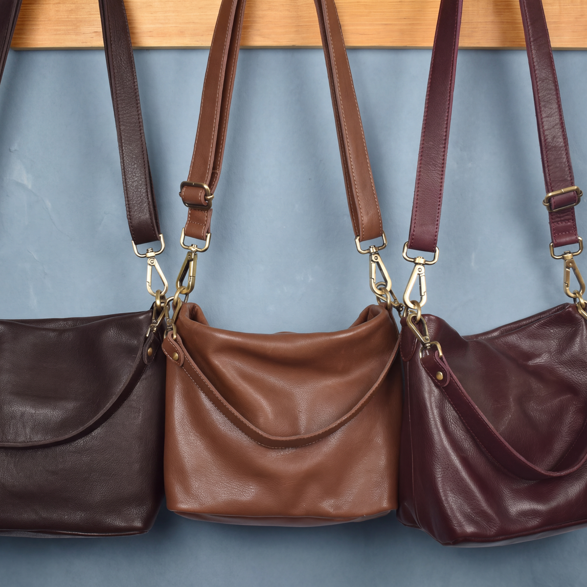 Tabor Milled Leather Crossbody Bag - Image 7