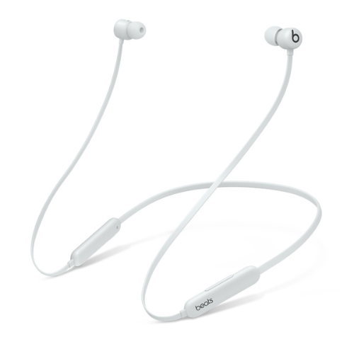 MacBook Air M2 13" - Student Pack - Image 4