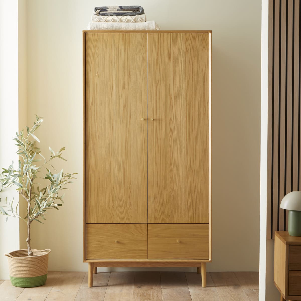 Wright Oak Wardrobe - Image 14