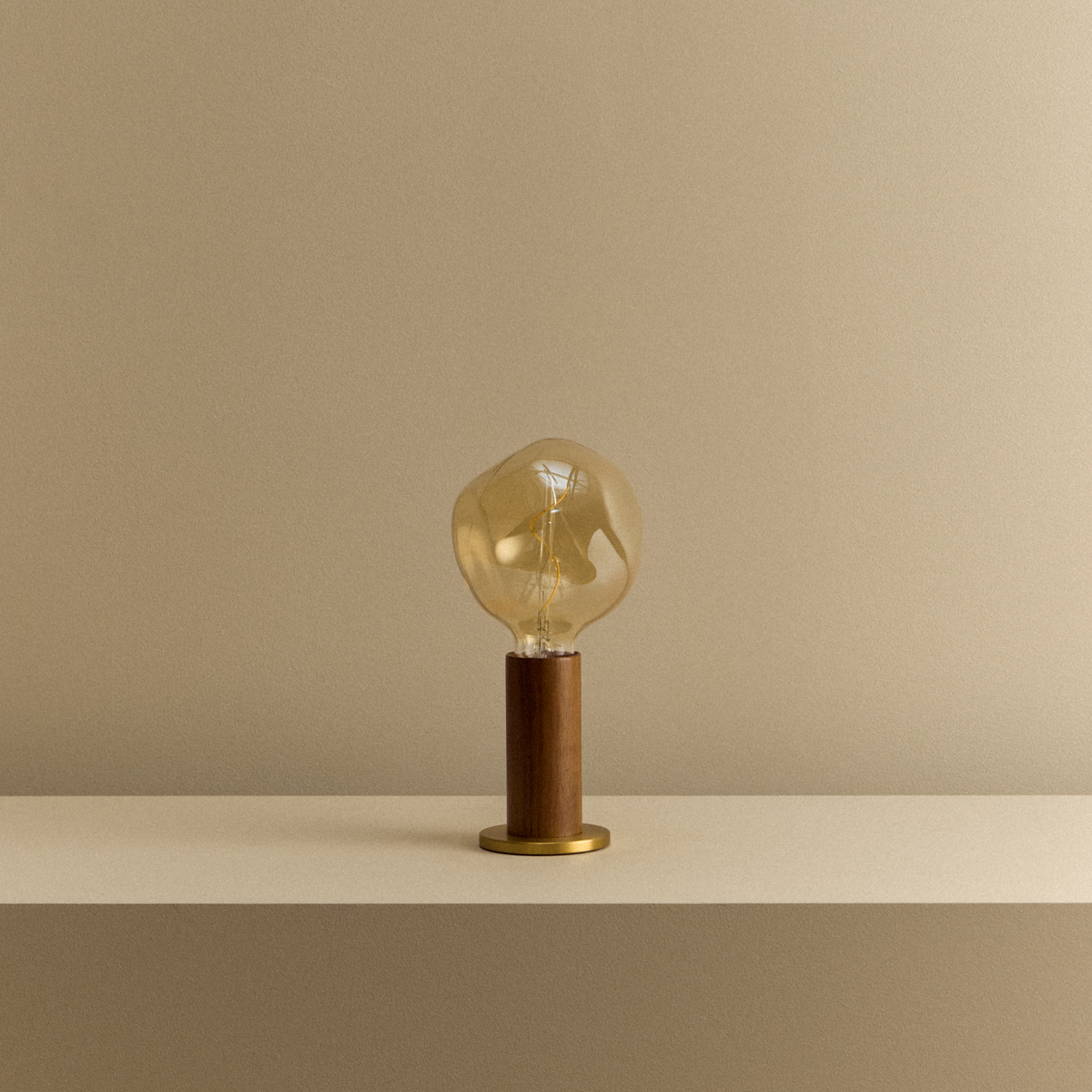 Knuckle Table Lamp in Walnut + Voronoi I - Image 9