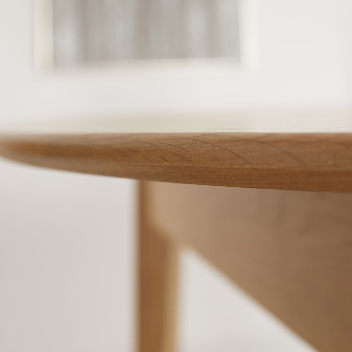 Wright Oak Round Extendable Dining Table - Image 23