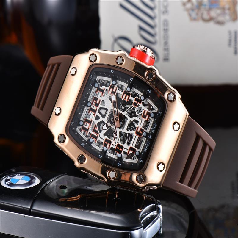 Stainless Steel Hot Selling Quartz Watch - 10style