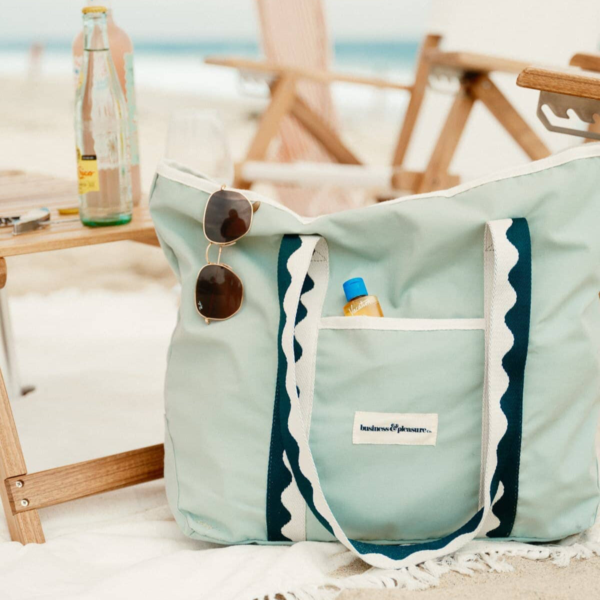 The Beach Bag - Image 2