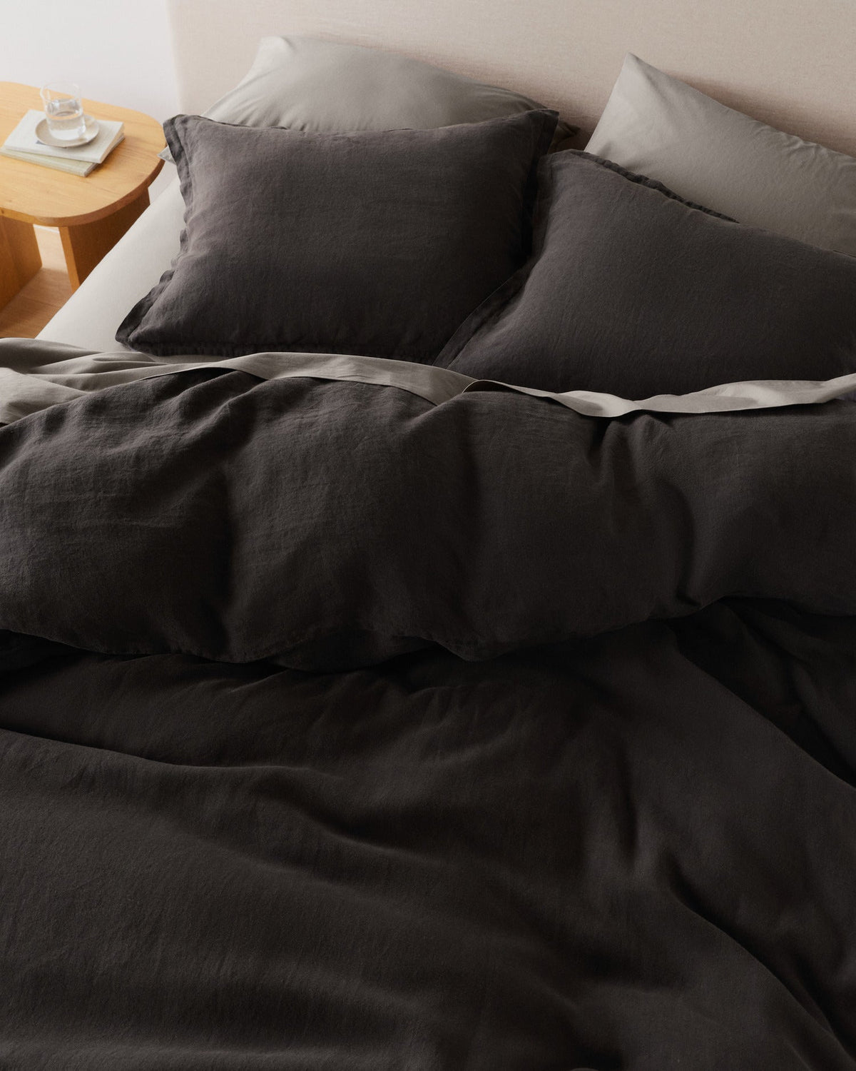 Linen Sham Set (Onyx) - Image 4
