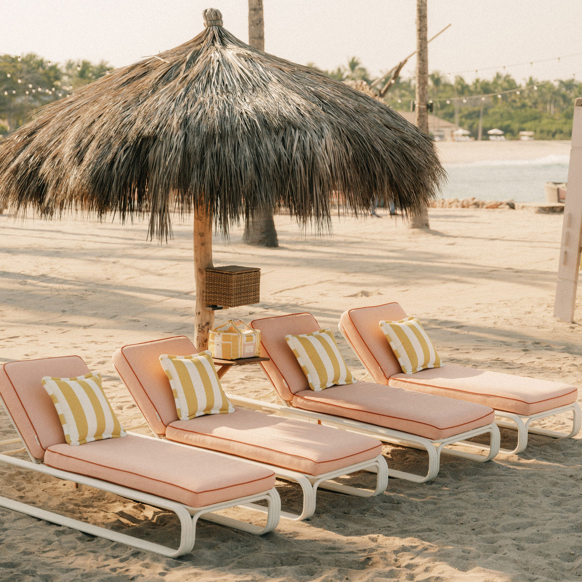 The Contini Sun Lounger - Image 5