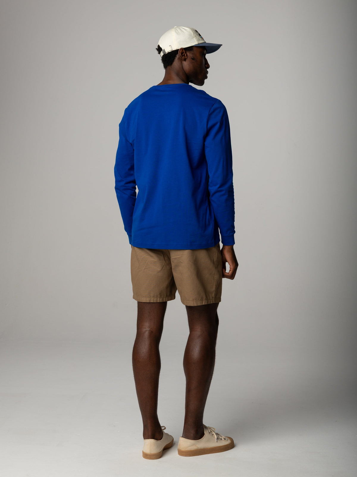Men's Harlyn Logo Long Sleeve T-shirt - Image 6