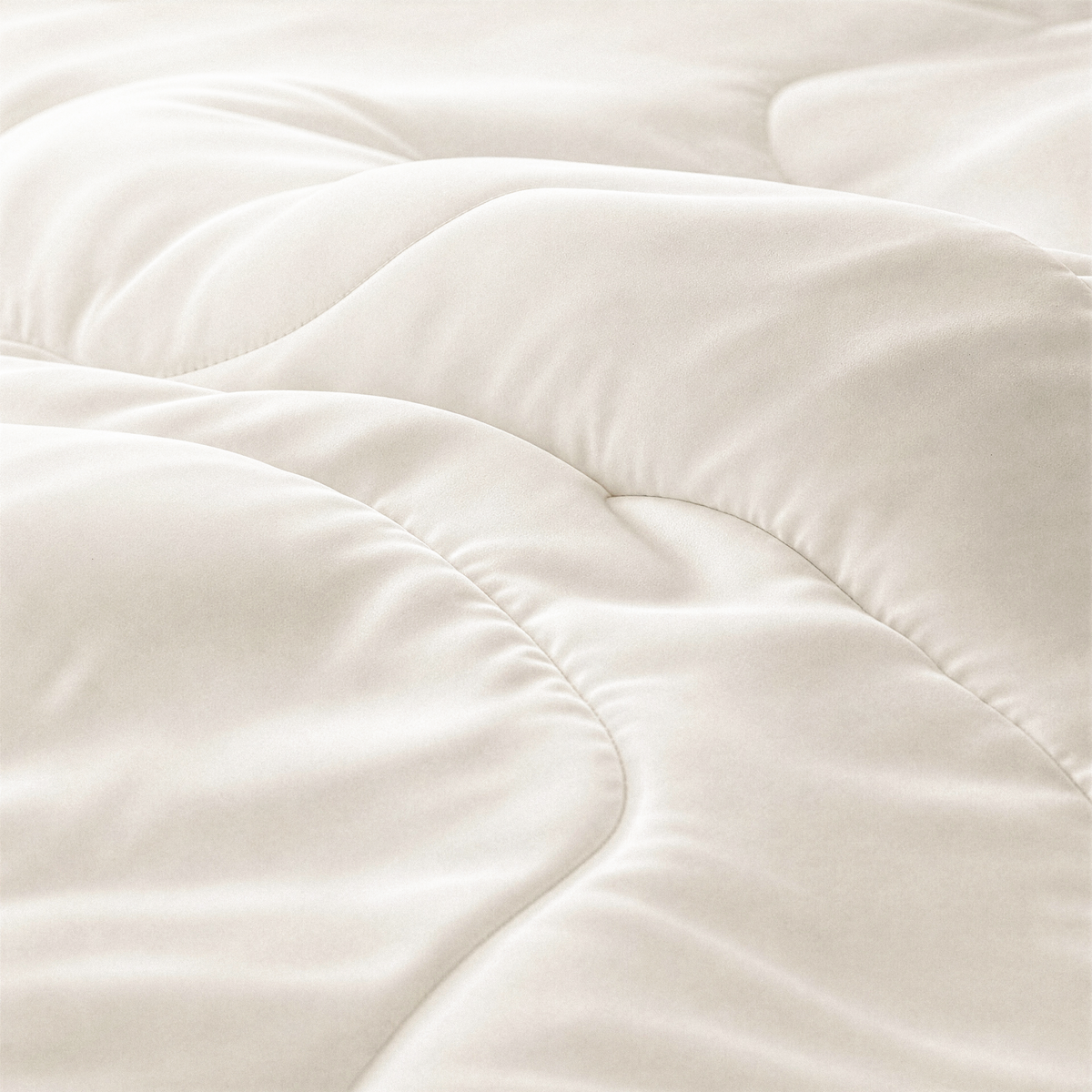 The Cooling Comforter for Hot Sleepers - Image 3
