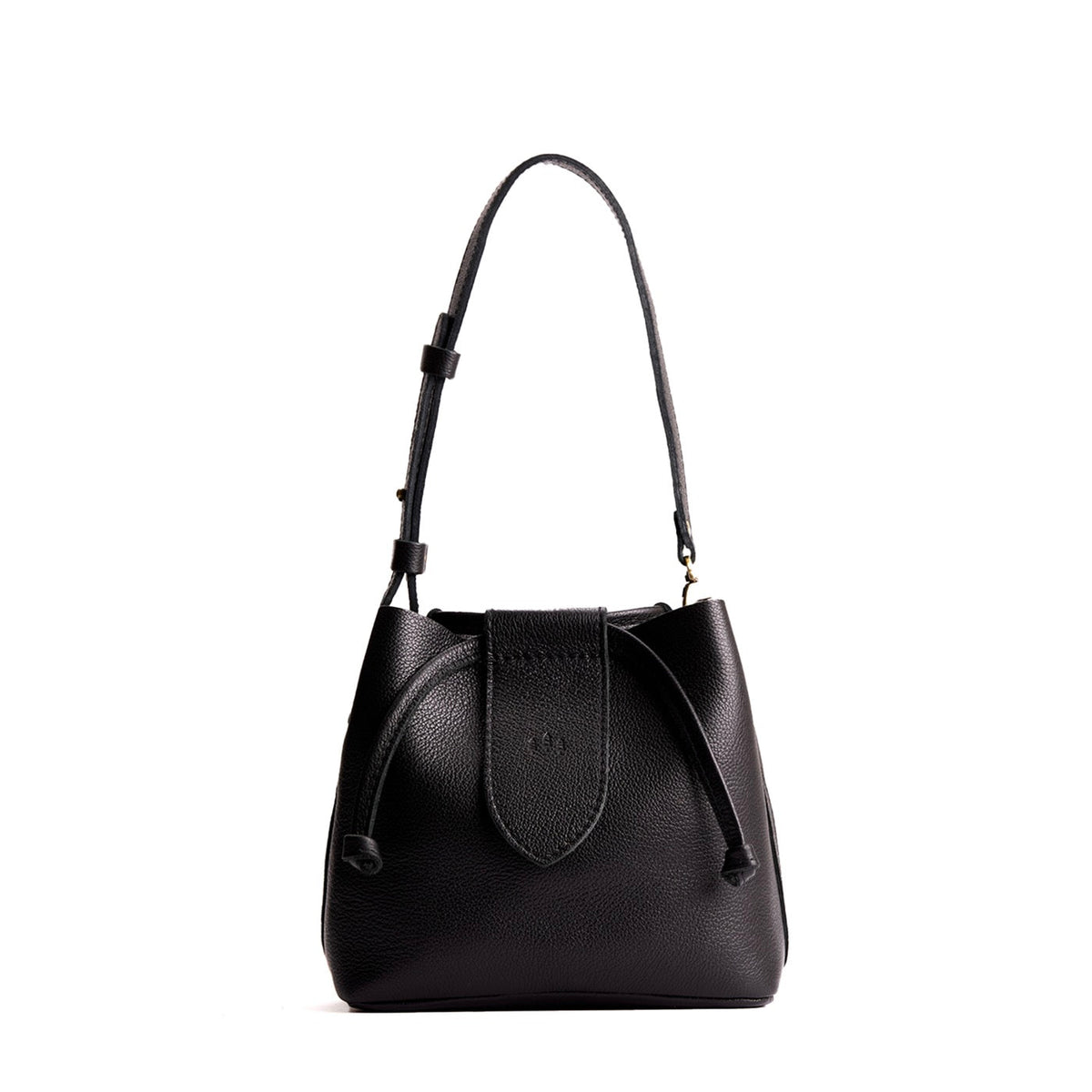 Firefly Bucket Bag - Pebbled--black / Small