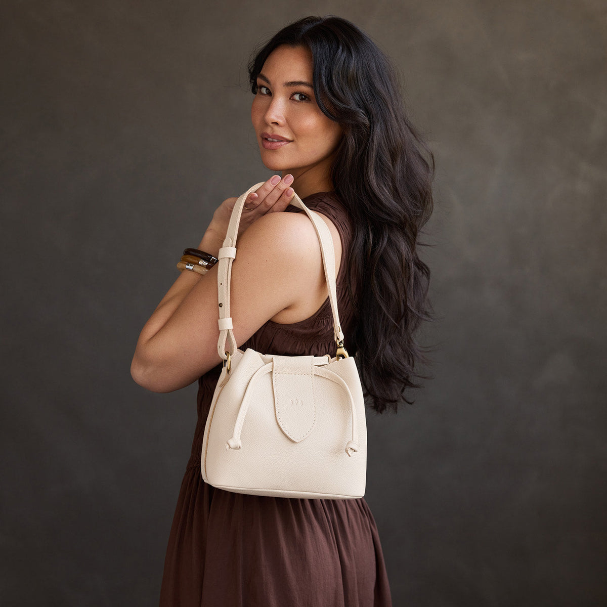 Firefly Bucket Bag - Image 115