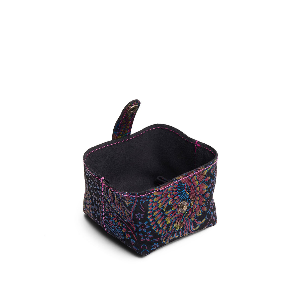 Howler Pouch - Image 69