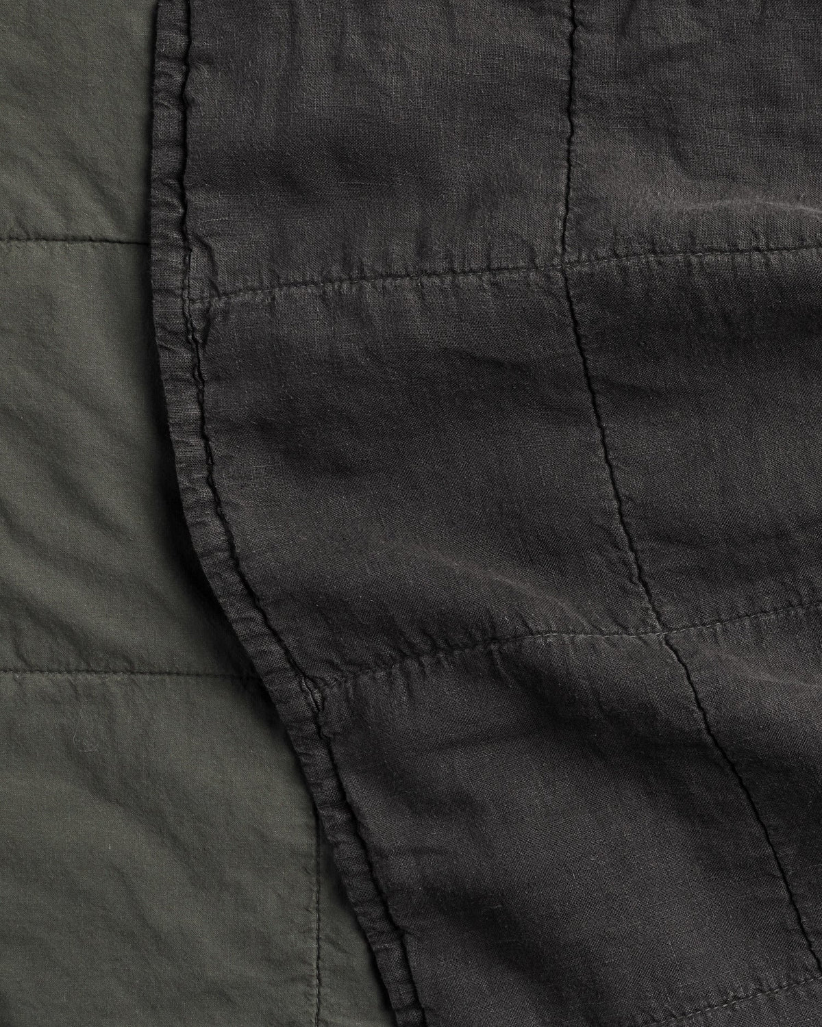 Linen Box Quilt (Onyx) - Image 3