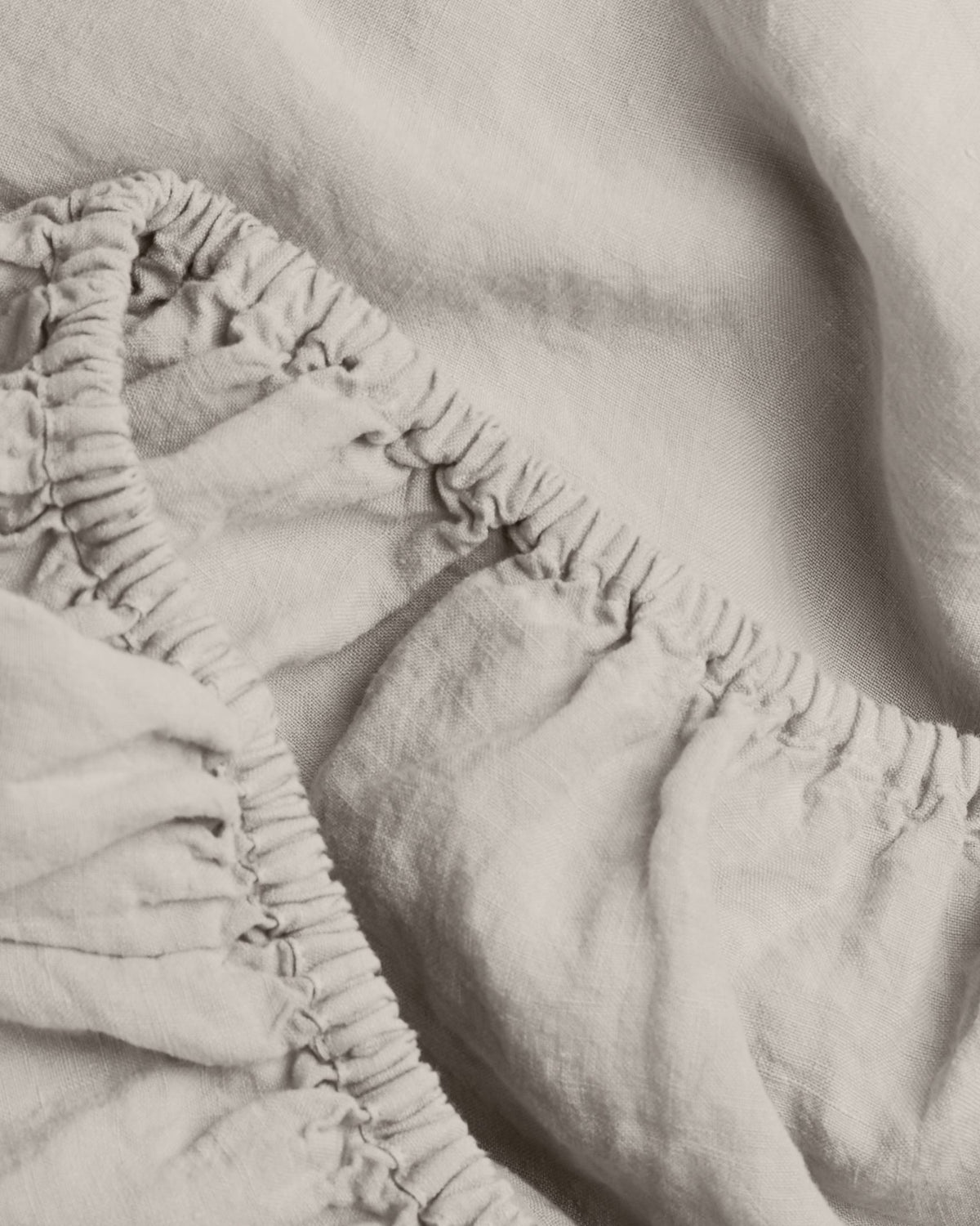 Linen Fitted Sheet (Dove) - Image 3