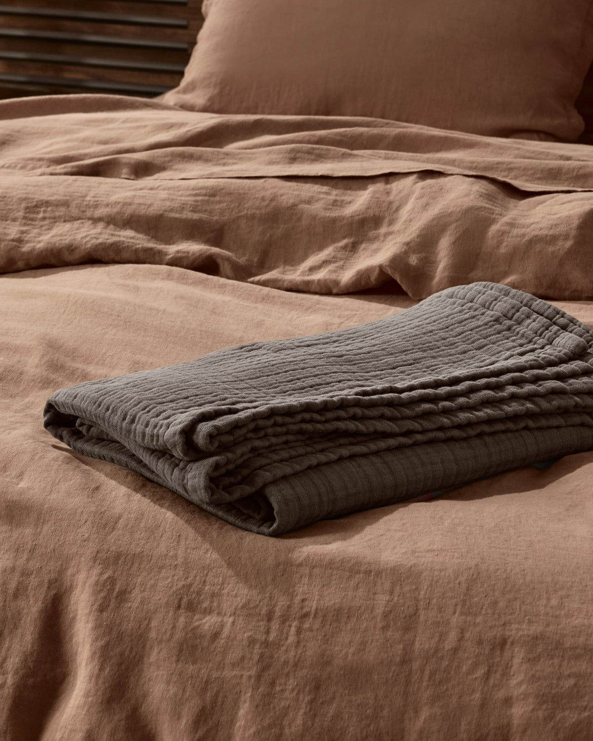 Cloud Linen Gauze Throw (Warm Grey) - Image 5