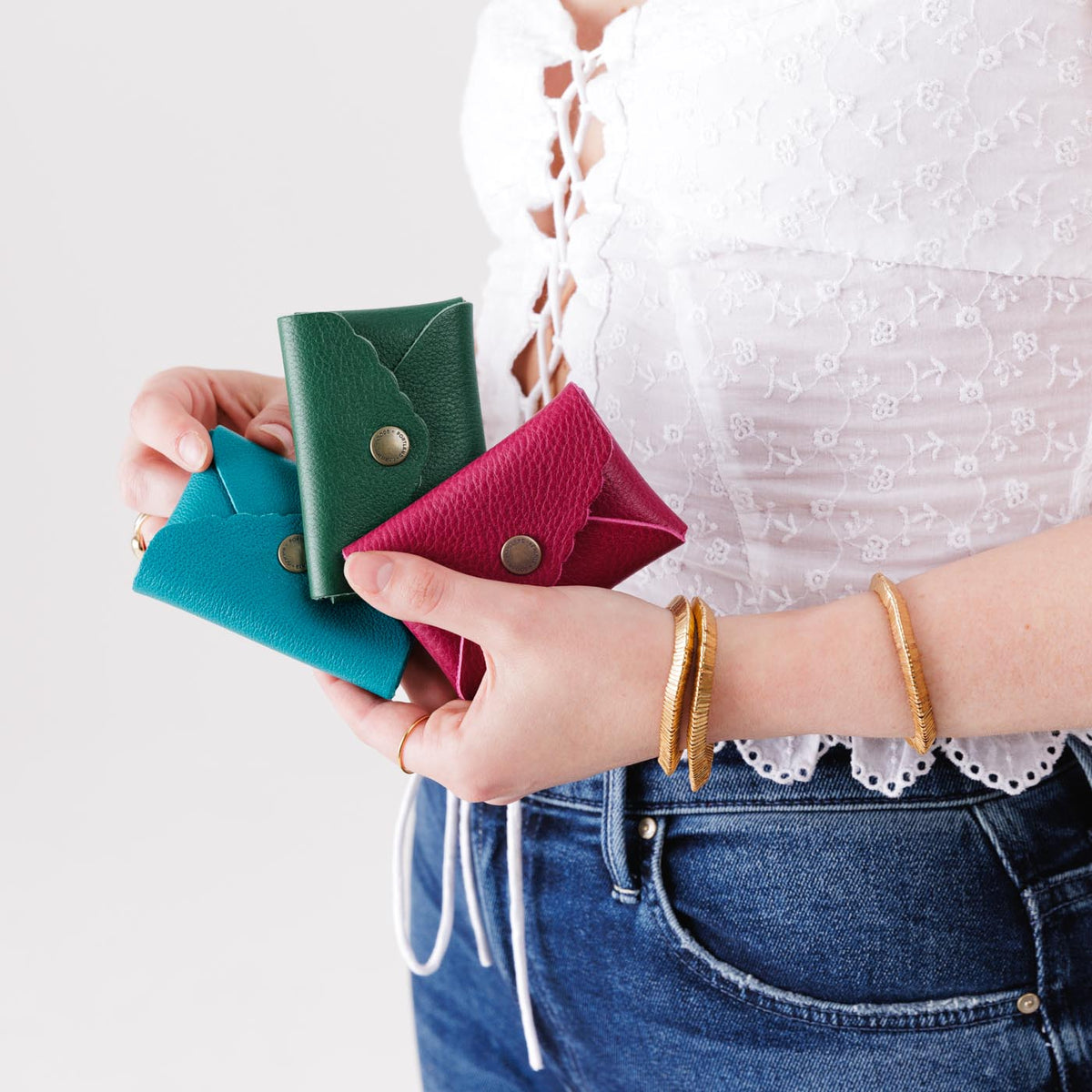 'Almost Perfect' Mini Daisy Wallet - Image 100
