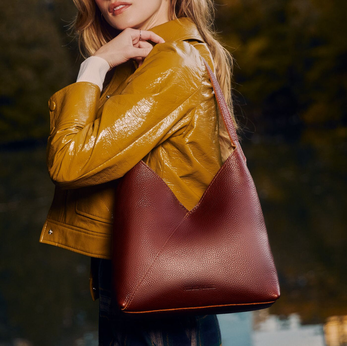 'Almost Perfect' Naomi Shoulder Bag - Image 37