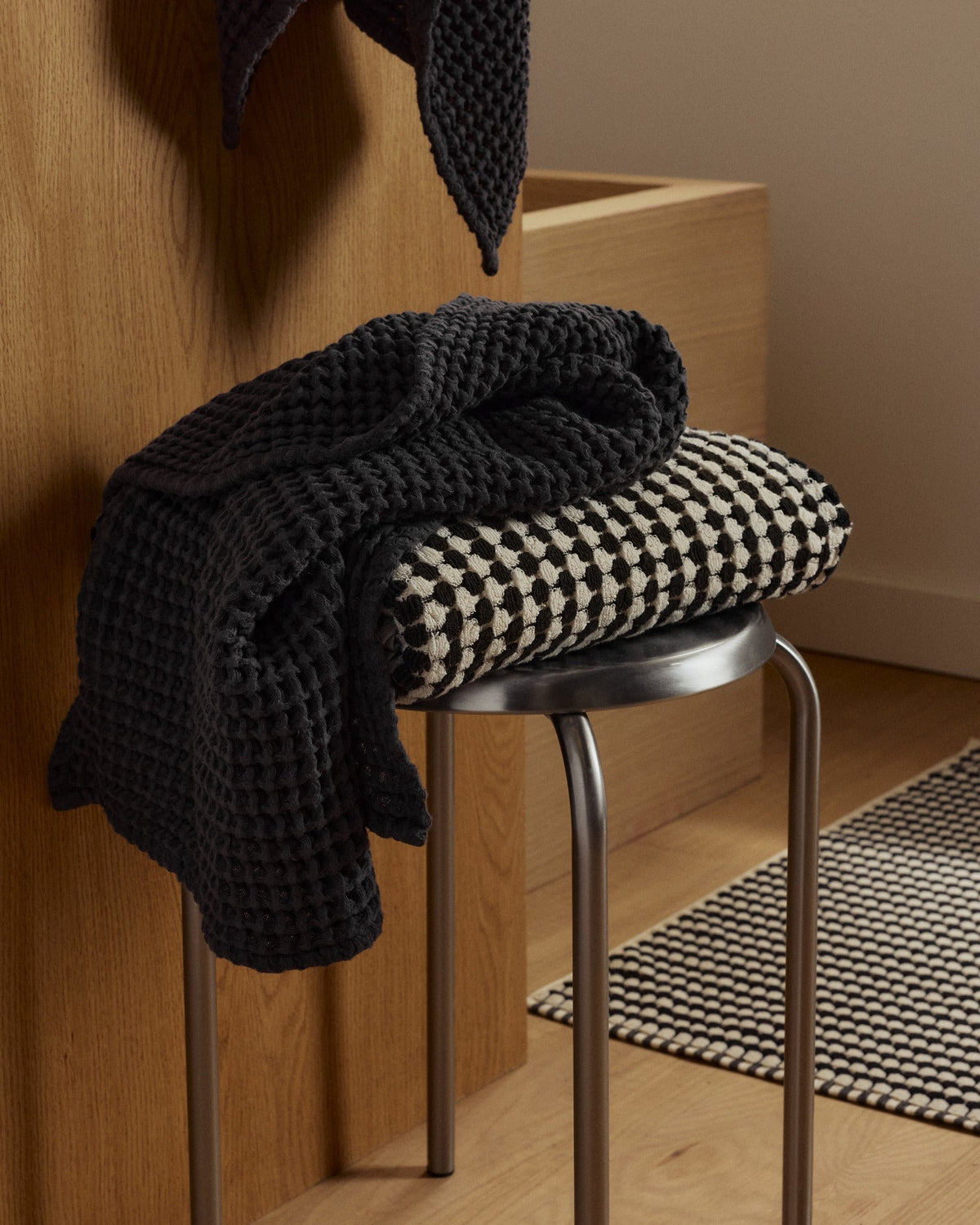 6+6 Waffle Bath Bundle - Onyx - Image 4