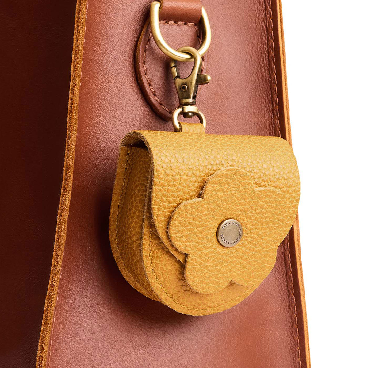 Petunia Pouch - Image 93