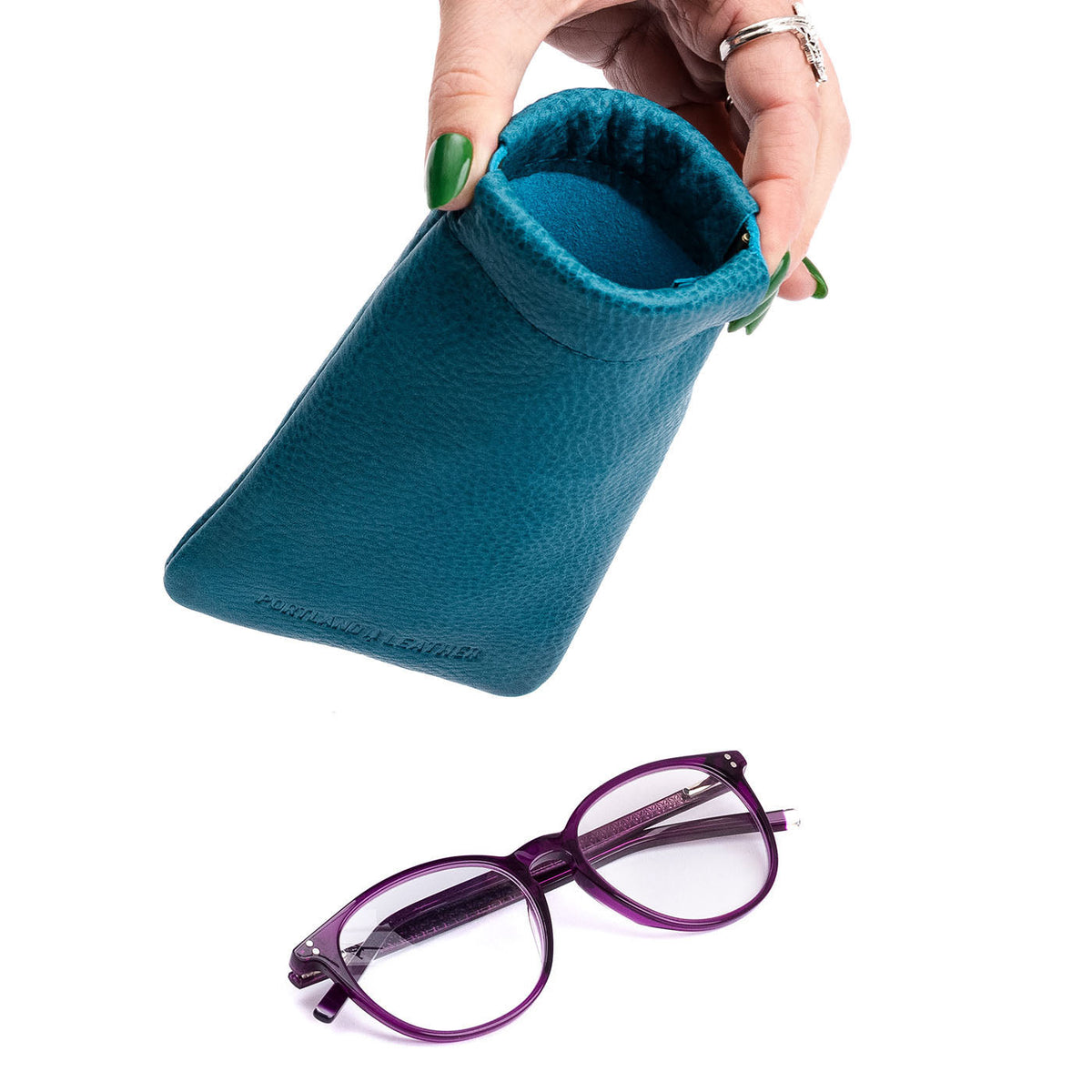 Squeeze Eyeglass Case - Aquarius