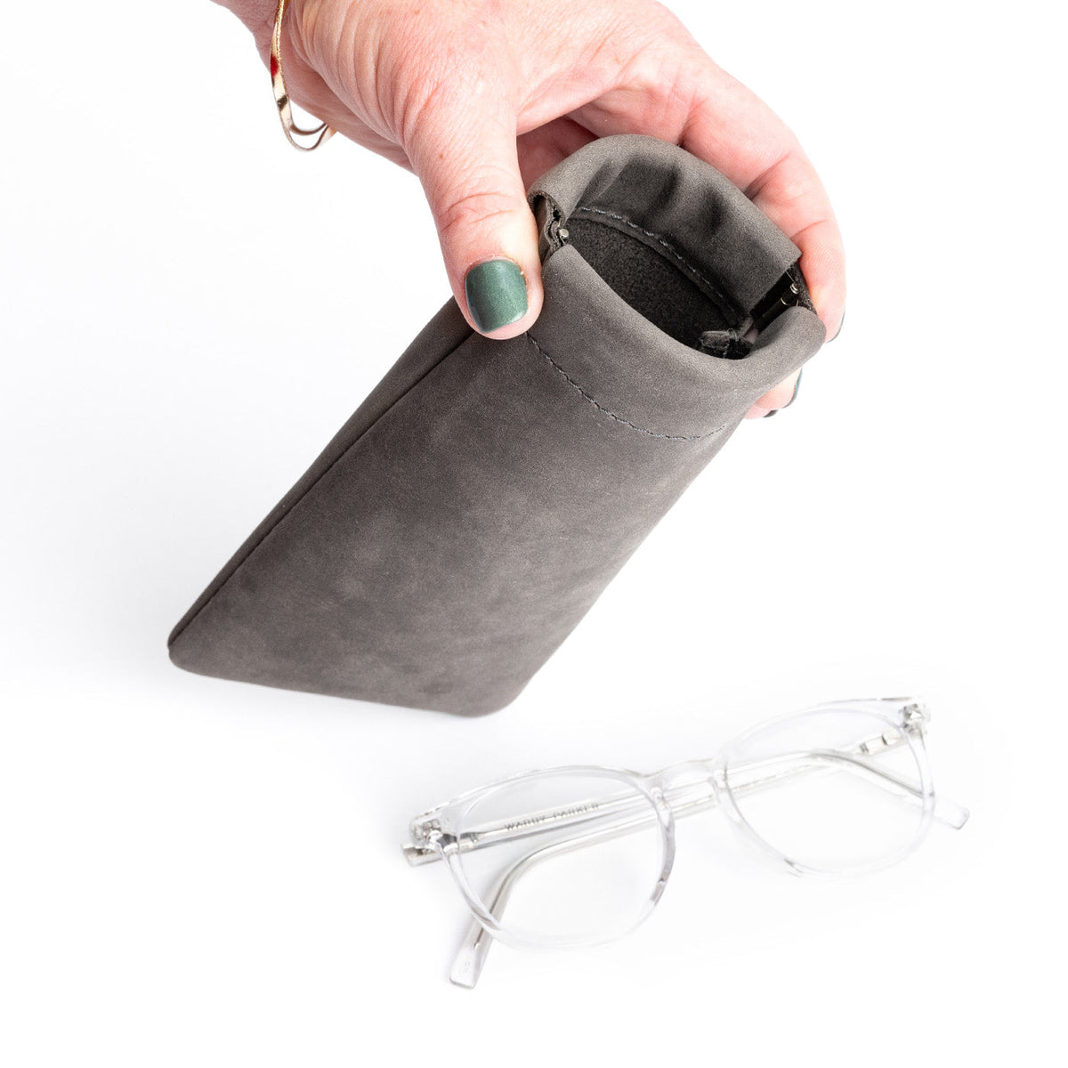 Squeeze Eyeglass Case - Groupie Grey