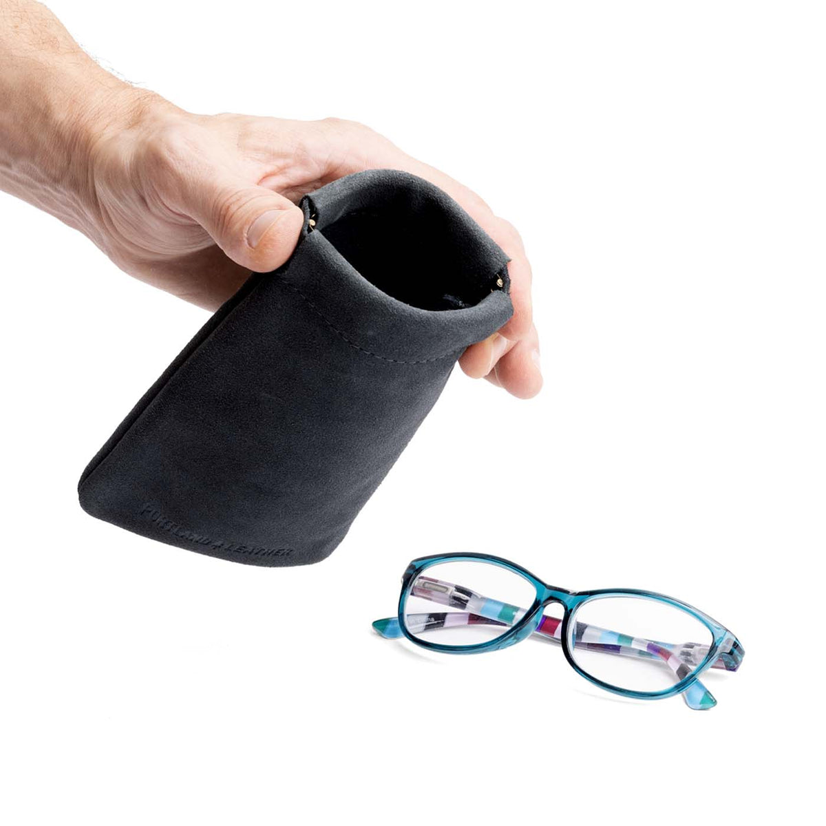 Squeeze Eyeglass Case - Peppercorn