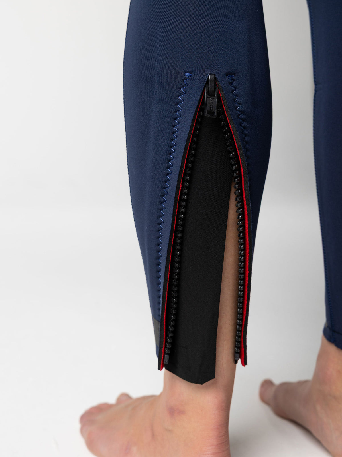 Women's Nieuwland 5mm Yulex® Adapted Back Zip Wetsuit - Image 4