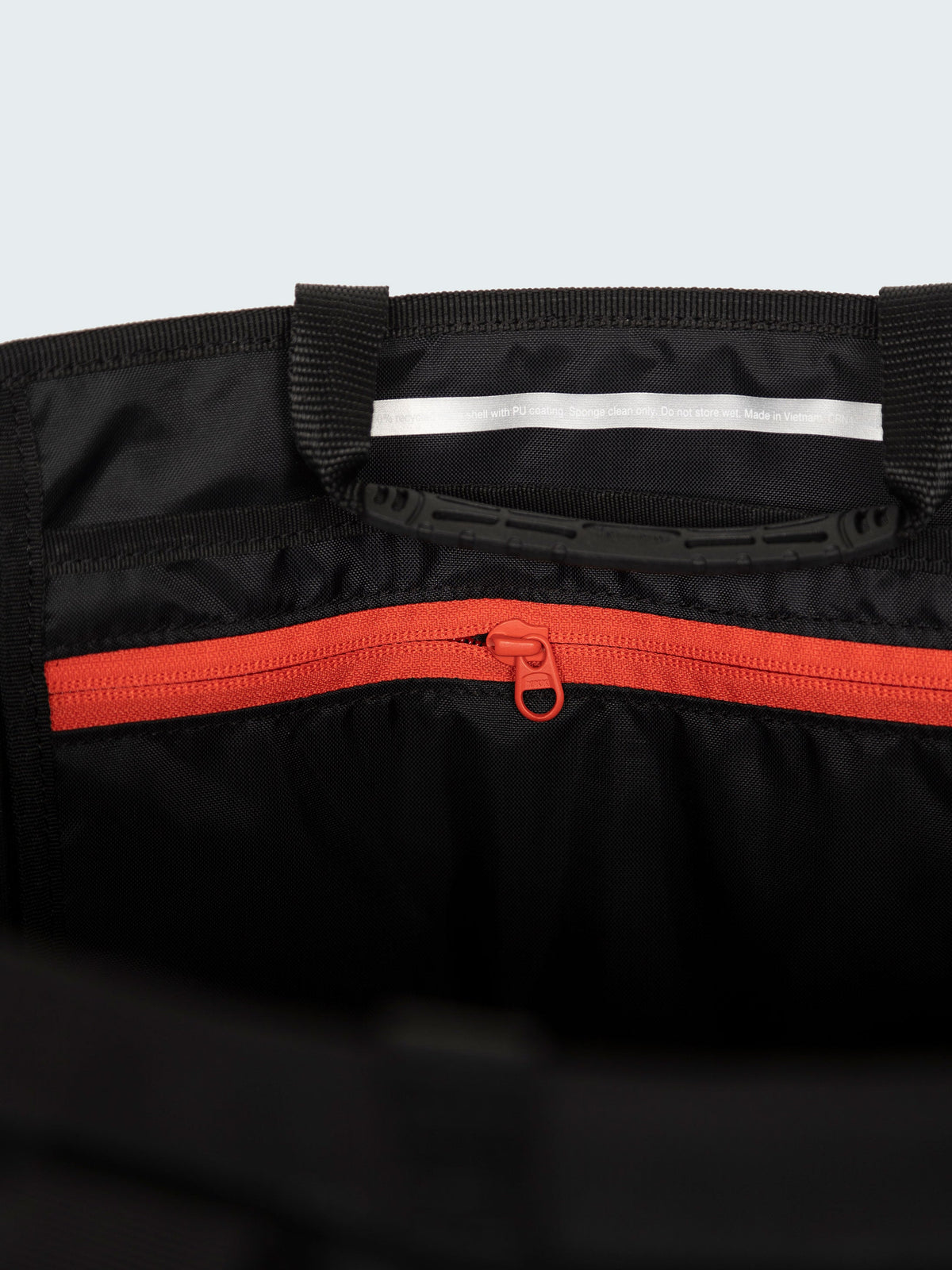 Drift 35L Waterproof Tote Bag - Image 5