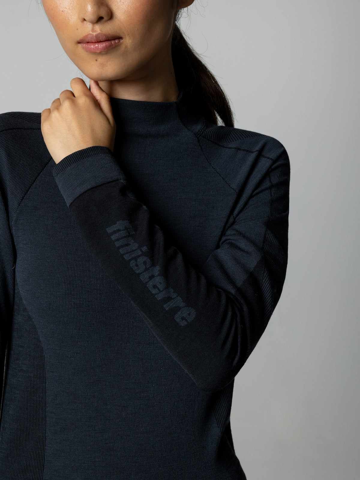 Women's Ria Seamless Baselayer - Image 3